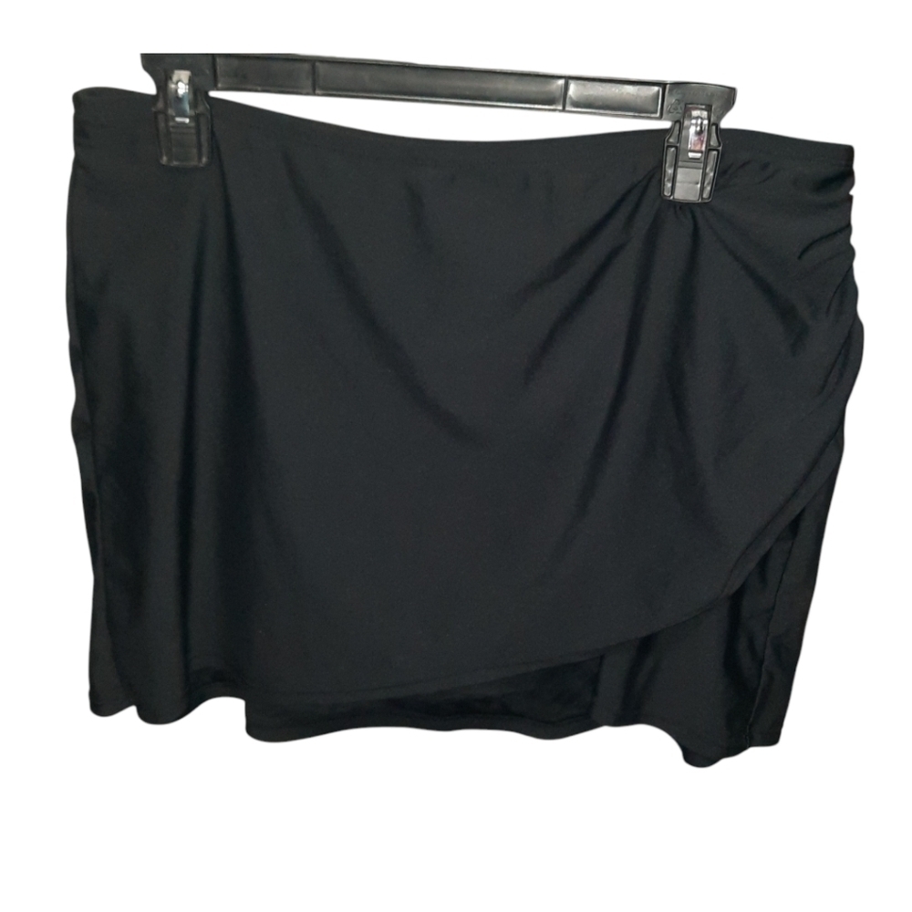 Time and Tru Black Swimsuit Skirt Large